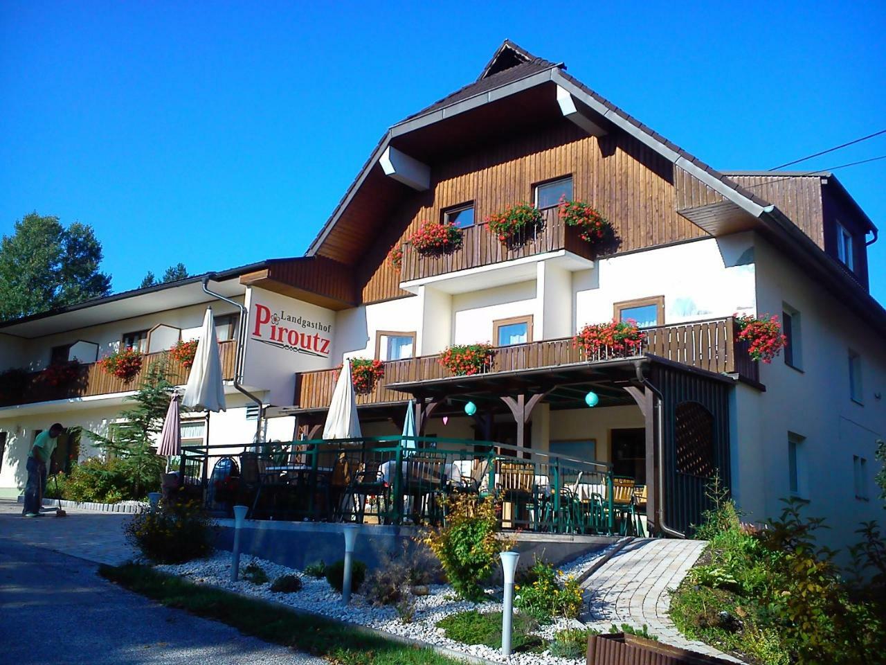 Landgasthof Piroutz Sankt Kanzian am Klopeiner See Esterno foto
